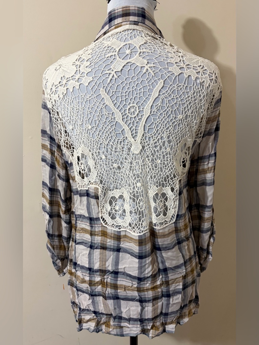 Living Doll Los Angeles Plaid Shirt Crochet Lace Back Panel Boho Western Top L